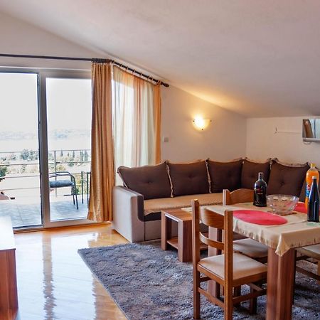 Apartmani Petar Tivat Exterior photo